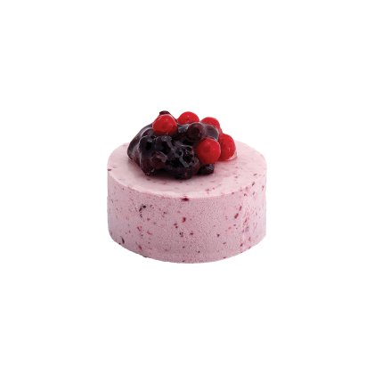 Kerek mousse torta pöttyös rózsaszín bogyós felülettel, mázas vegyes bogyókkal díszítve