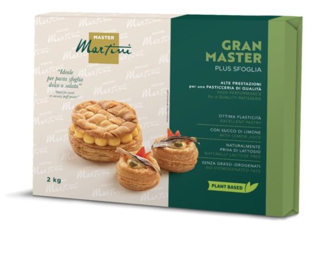 Master Martini Gran Master Plus Sfoglia 2kg leveles tészta doboz fánk és sós tortácska képével.